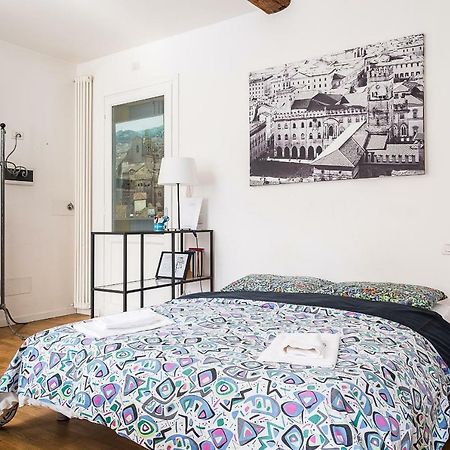 Apartamento Travel House Bolonia Exterior foto