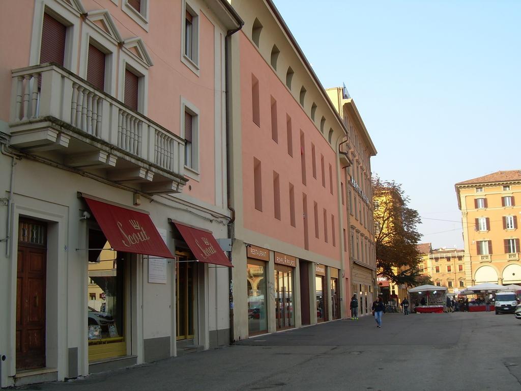 Apartamento Travel House Bolonia Exterior foto