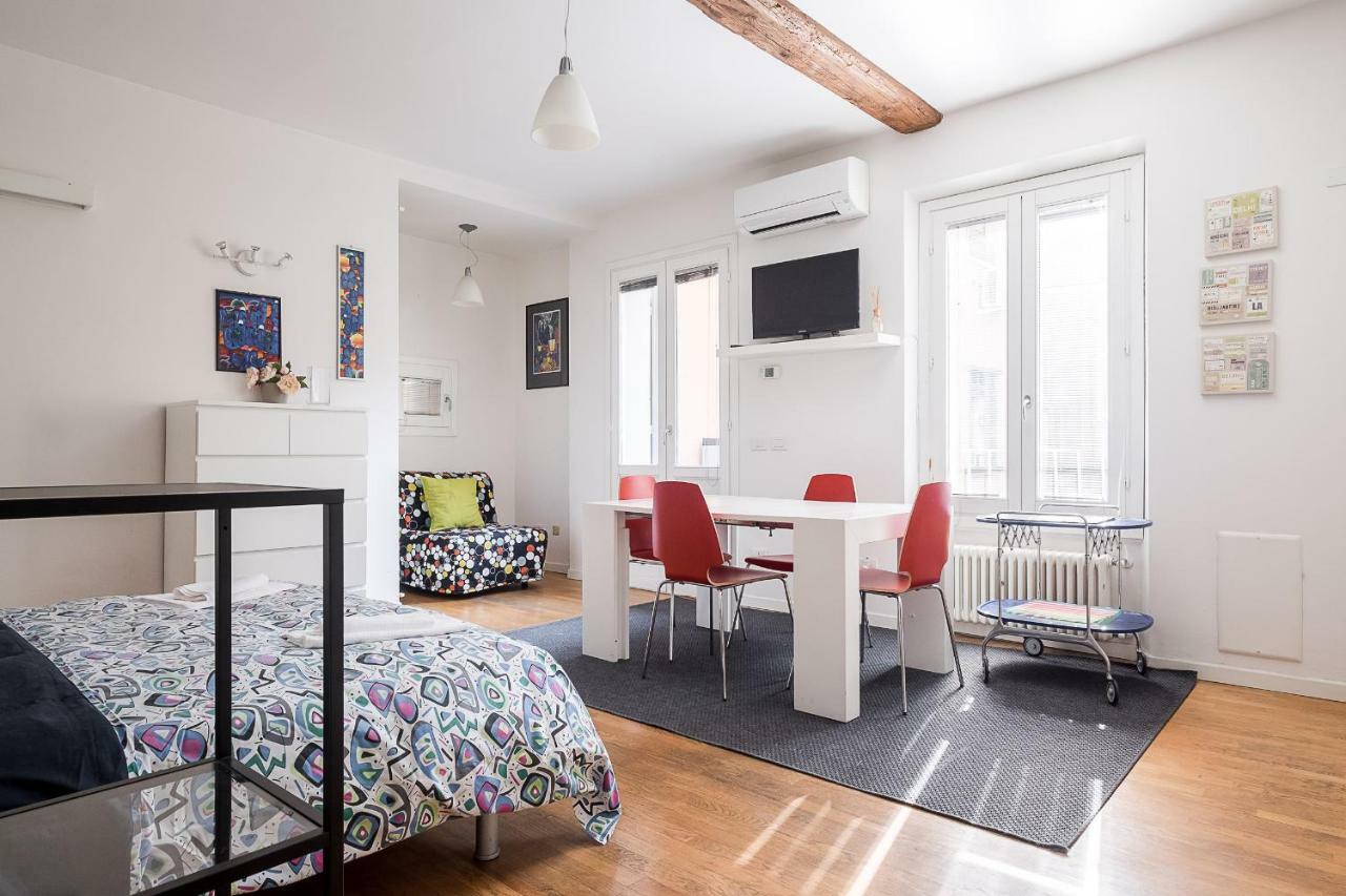 Apartamento Travel House Bolonia Exterior foto