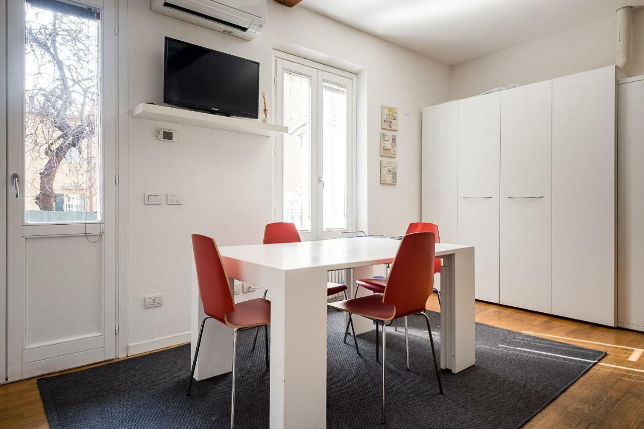 Apartamento Travel House Bolonia Exterior foto