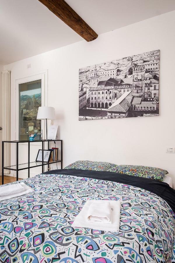 Apartamento Travel House Bolonia Exterior foto